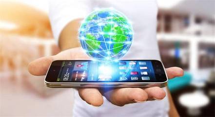 三大件,智能手機、電腦和網絡基礎設施